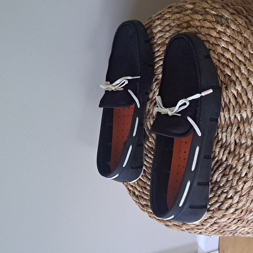 SWIMS Mens‎ Black Rubber/Mesh Fabric Mocassin Loafers White Woven Laces S-11